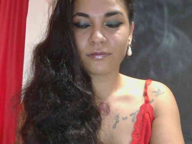 HotVenesse webcam