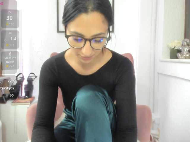 sugarburn's BongaCams show and profile