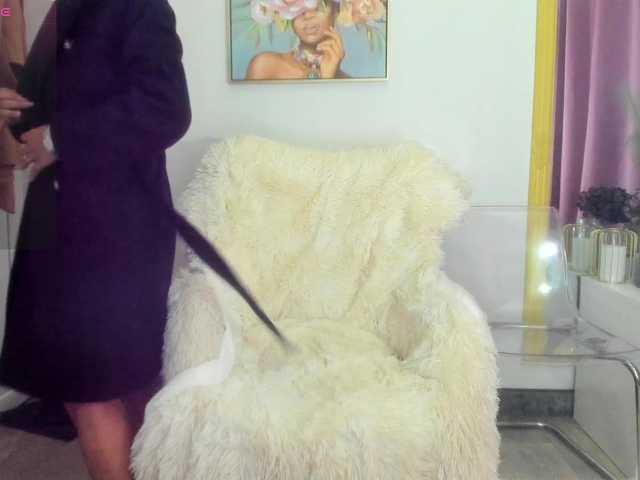 sugarburn's BongaCams show and profile