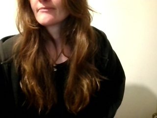 MilfNadia Porn Show