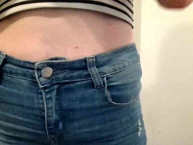 MilfNadia webcam