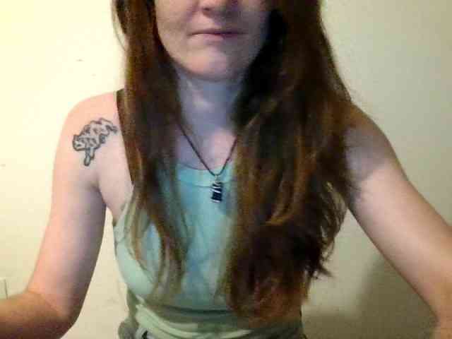 MilfNadia's webcam live show