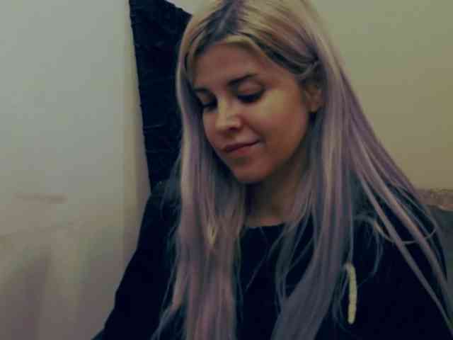 AryaJoliee AryaJoliee