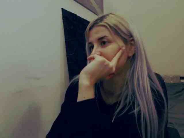 AryaJoliee AryaJoliee