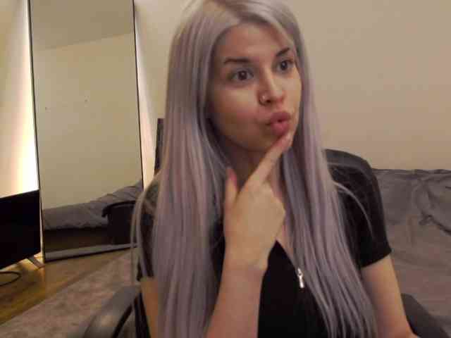 AryaJoliee AryaJoliee