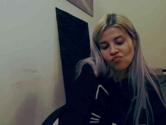 AryaJoliee AryaJoliee