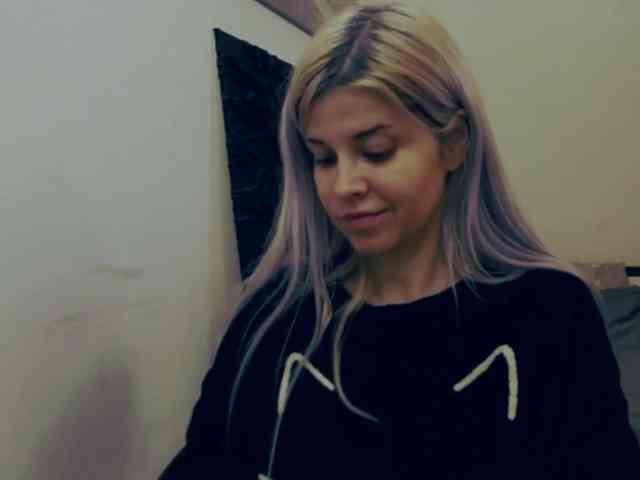 AryaJoliee AryaJoliee