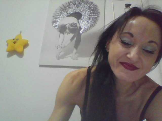 MilfSindy webcam bongacams model stream image