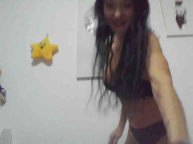 MilfSindy webcam