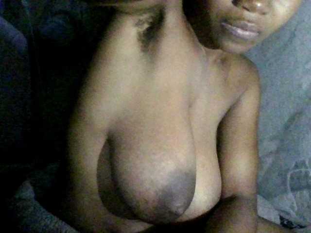 Slim-slender's BongaCams show and profile