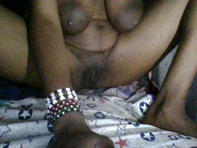 Slim-slender's BongaCams show and profile