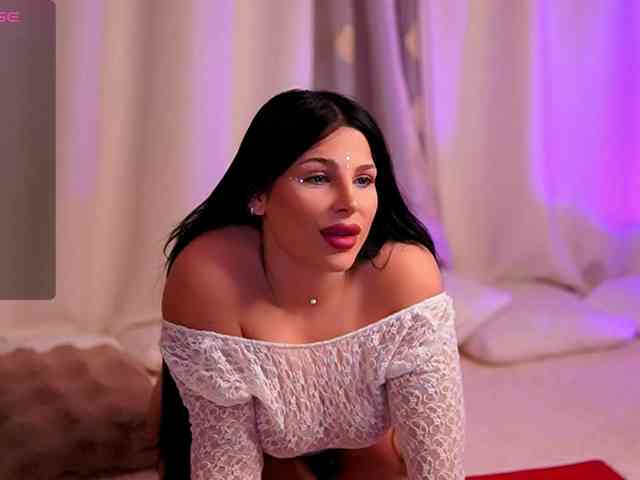 PlayfulAvalyn webcam