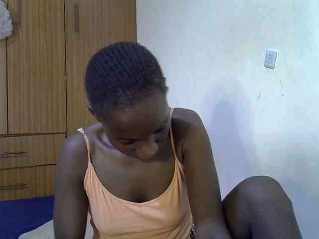 sexxy-maya1 webcam