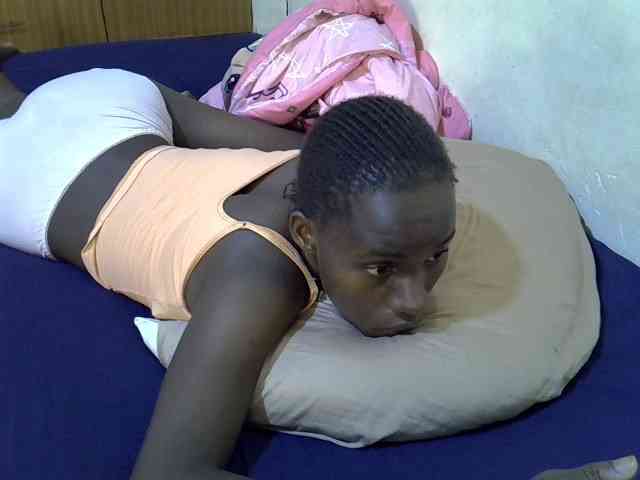 sexxy-maya1 webcam