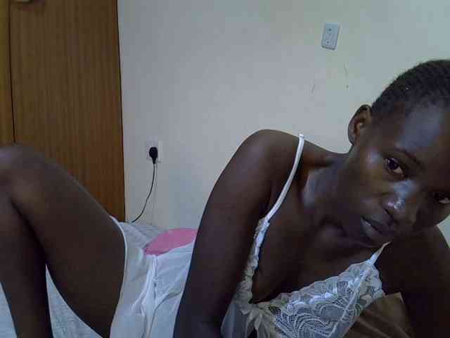 sexxy-maya1 webcam