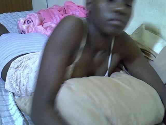 sexxy-maya1 webcam