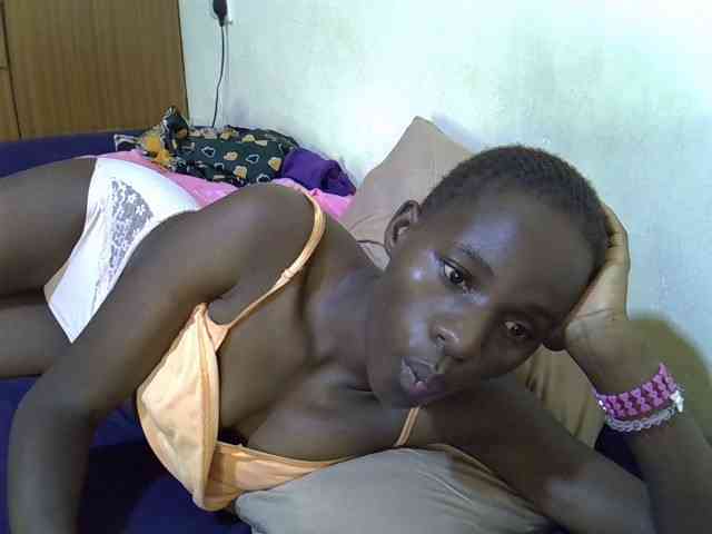 sexxy-maya1 webcam
