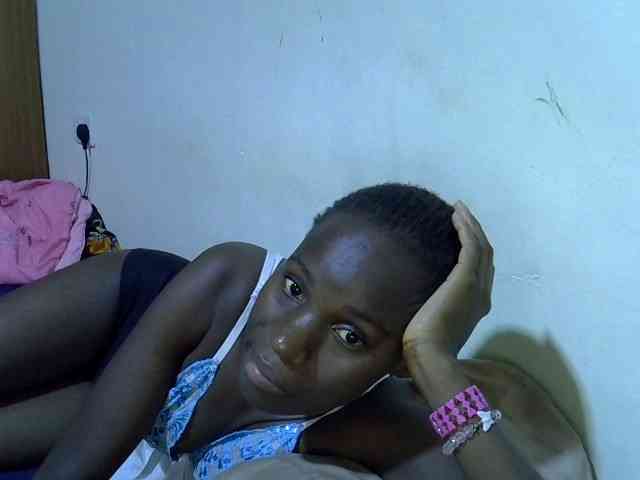 sexxy-maya1 webcam