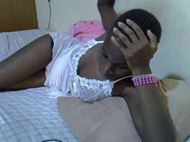 sexxy-maya1 webcam