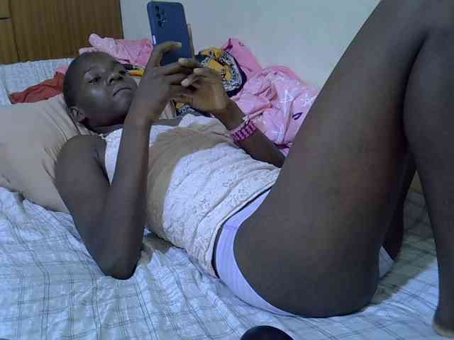 sexxy-maya1 webcam