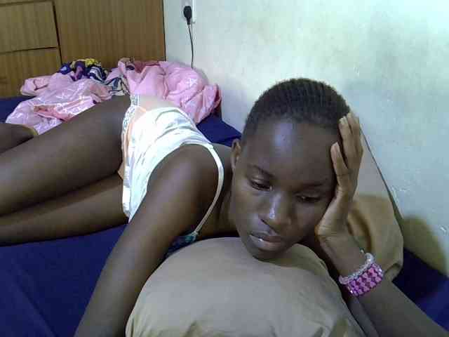 sexxy-maya1 webcam