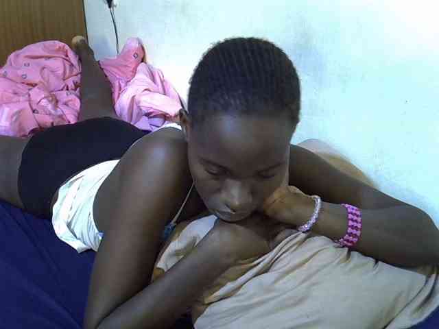 sexxy-maya1 webcam