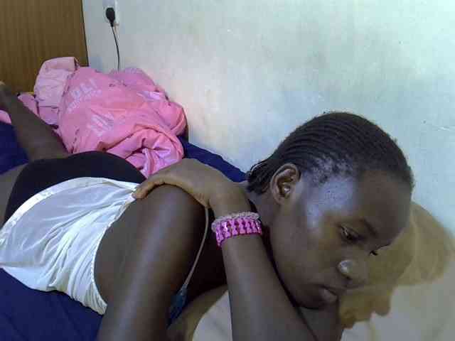 sexxy-maya1 webcam