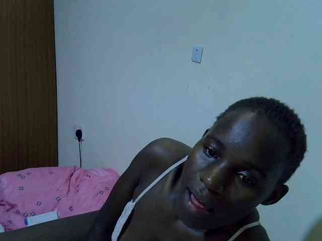 sexxy-maya1 webcam