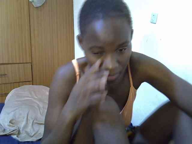 sexxy-maya1 webcam