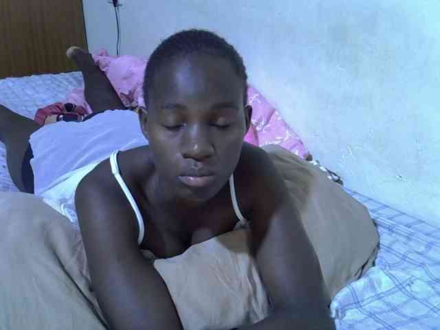 sexxy-maya1 webcam