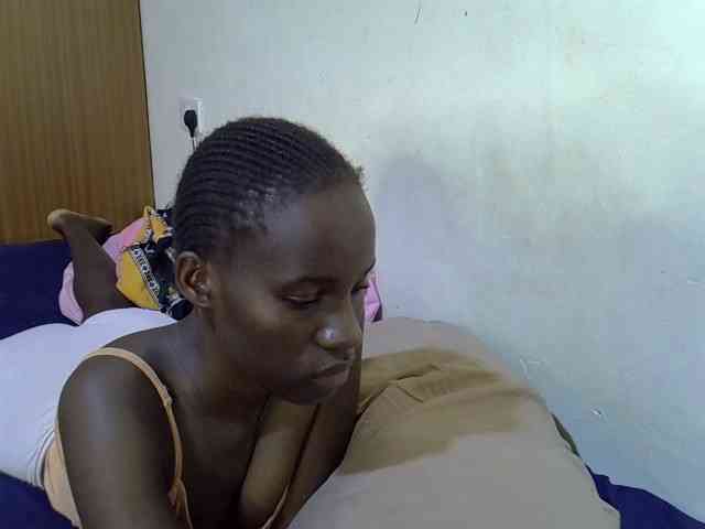 sexxy-maya1 webcam