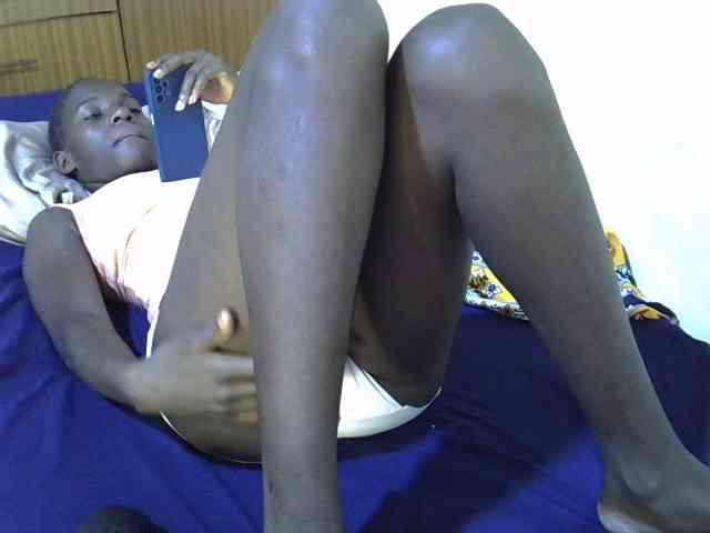 sexxy-maya1 webcam