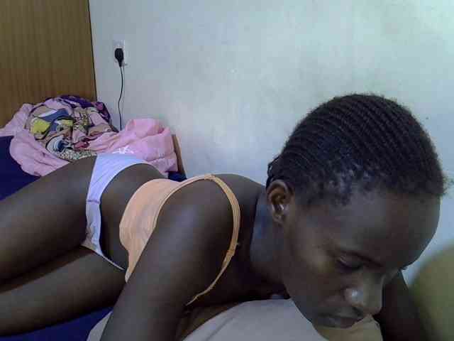 sexxy-maya1 webcam