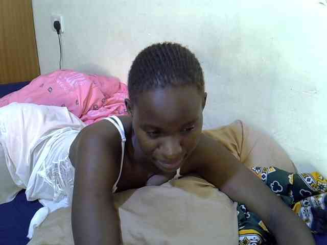 sexxy-maya1 webcam