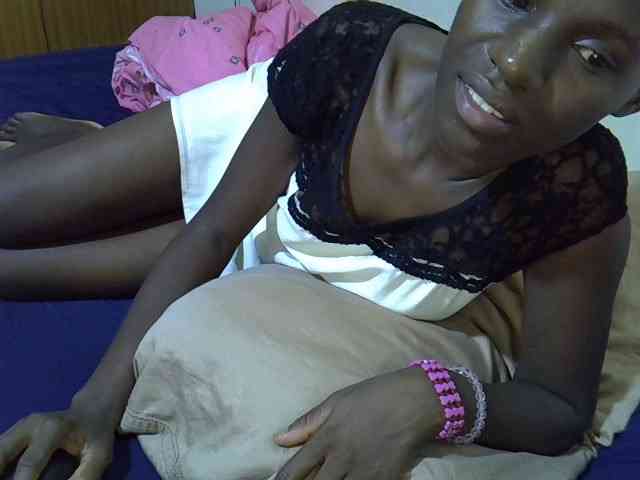sexxy-maya1 webcam