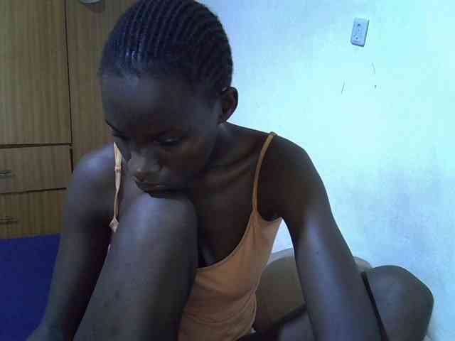 sexxy-maya1 webcam