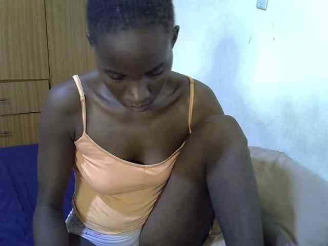 sexxy-maya1 webcam