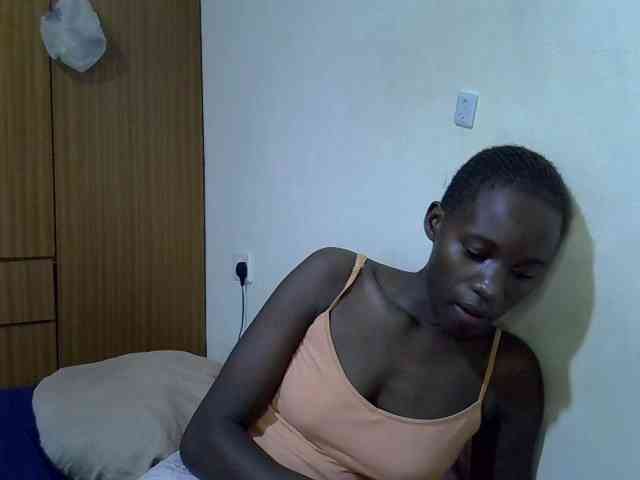 sexxy-maya1 webcam