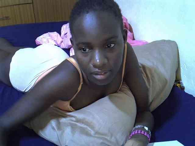 sexxy-maya1 webcam