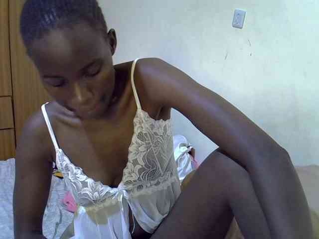 sexxy-maya1 webcam