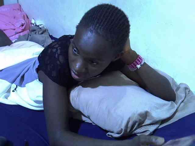 sexxy-maya1 webcam