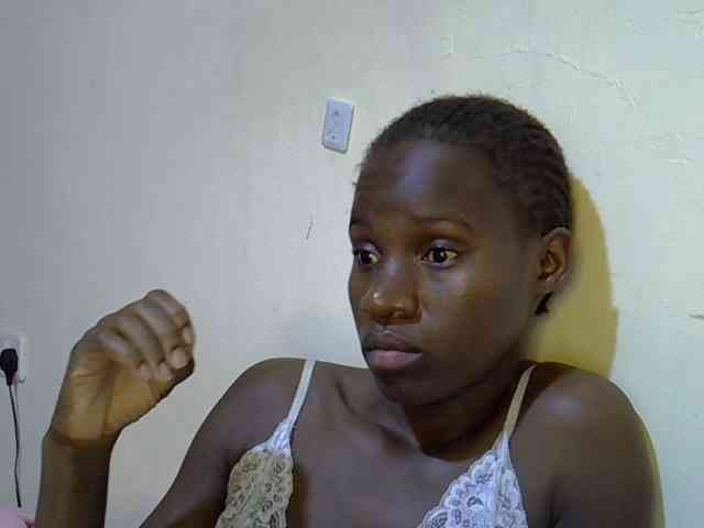 sexxy-maya1 webcam