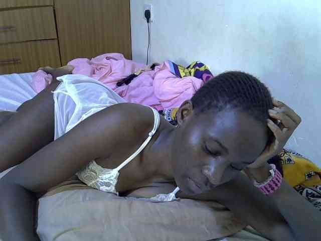 sexxy-maya1 webcam
