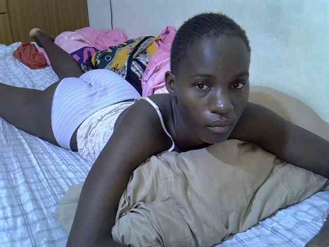 sexxy-maya1 webcam