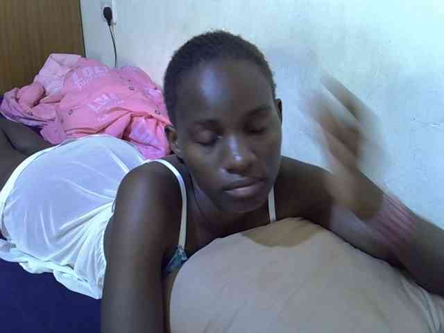 sexxy-maya1 webcam