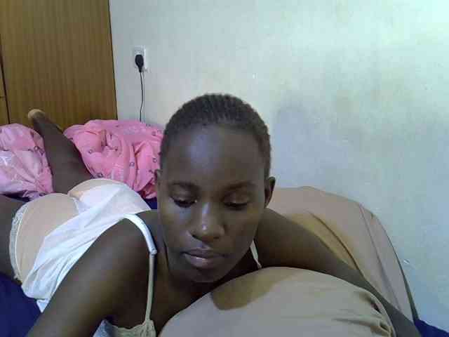sexxy-maya1 webcam