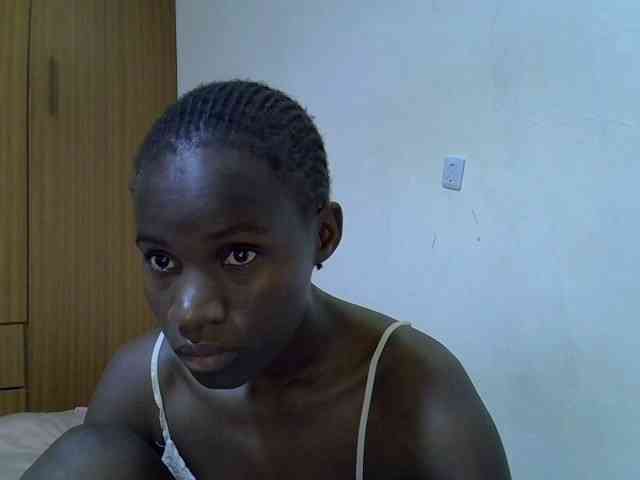 sexxy-maya1 webcam