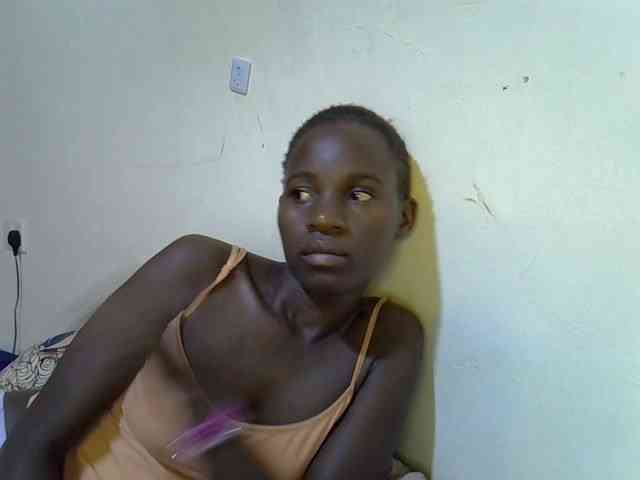 sexxy-maya1 webcam
