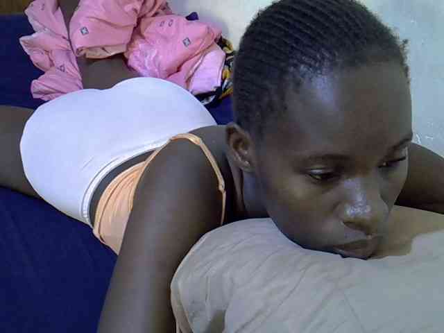 sexxy-maya1 webcam