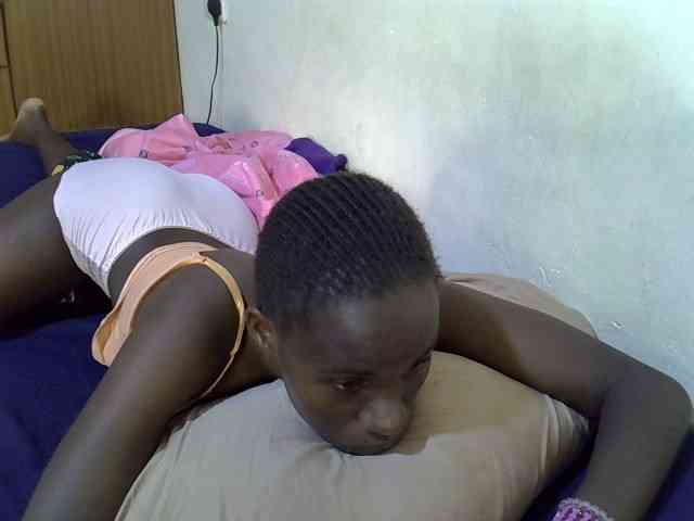 sexxy-maya1 webcam